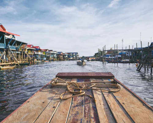 cambodia-floating-village